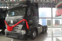 中國重汽 HOWO A7系重卡 380馬力 6X4 牽引車(駕駛室A7-G)(ZZ4257N3847Q1LB)