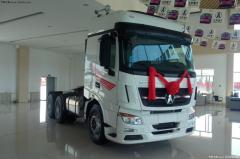 北奔 V3重卡 310馬力 6X4 牽引車(ND42512B32J7)