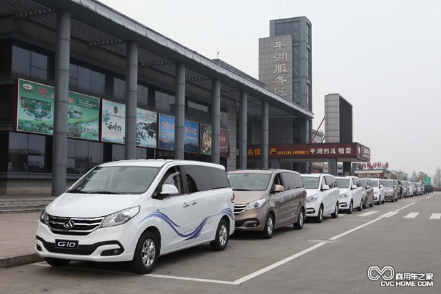 車隊-2 上汽大通G10 引領國產(chǎn)MPV市場高級范