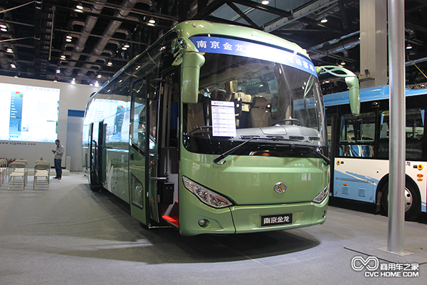 南京金龍NJL6117BEV太陽能電動(dòng)客車 南京金龍